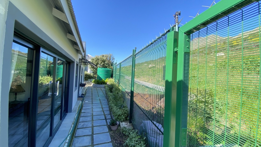 3 Bedroom Property for Sale in Seaforth Western Cape